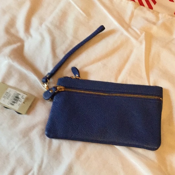 Wilson Wrislet Wallet - Picture 1 of 6